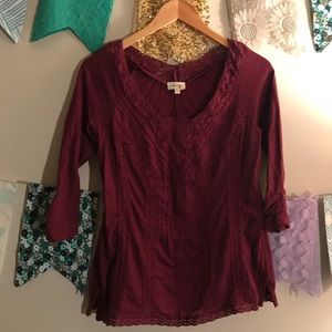 Anthroplogie shirt with lace detail